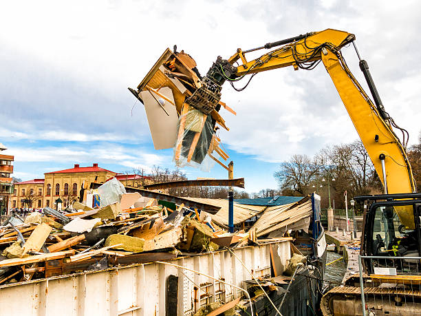 Yard Cleanup Services in Ballwin, MO